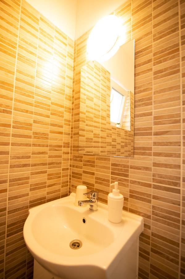 ホテル Casa Adrian コルブ エクステリア 写真